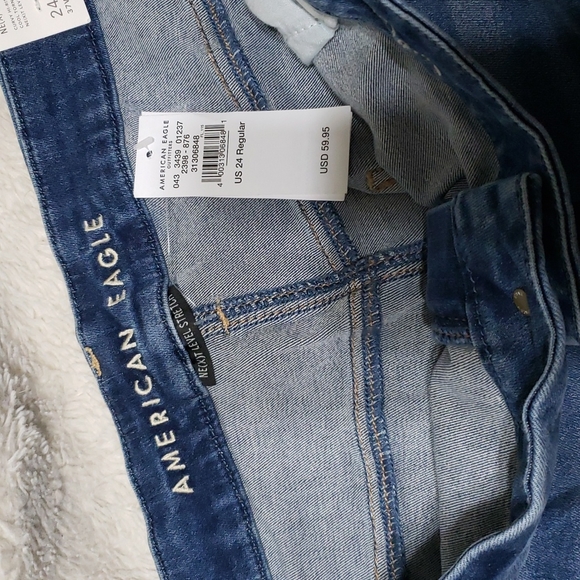 American Eagle Curvy High Rise Jegging - Picture 4 of 8